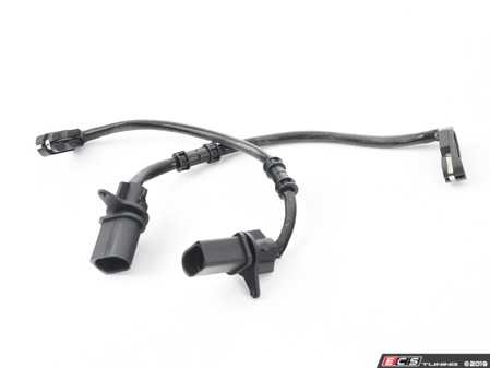 ES#3982286 - 4G0698451 - Rear Brake Pad Set - Includes brake pad wear sensors - Pagid - Audi