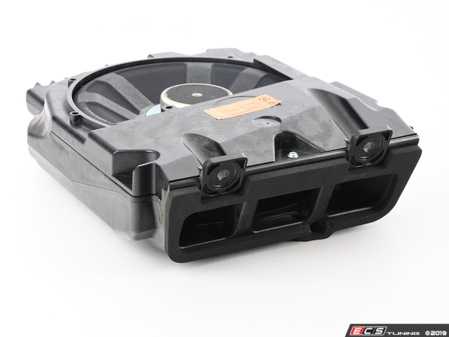 ES#181996 - 65139143138 - E65 Central Bass - Right, TopHifiSystem - Genuine BMW - BMW