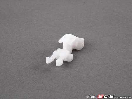 ES#367466 - 4B0853909 - CLIP - Genuine Volkswagen Audi - Audi