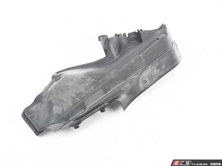 ES#2744637 - 51717309206 - RIGHT ENGINE COMPARTMENT PAR - Genuine BMW - BMW
