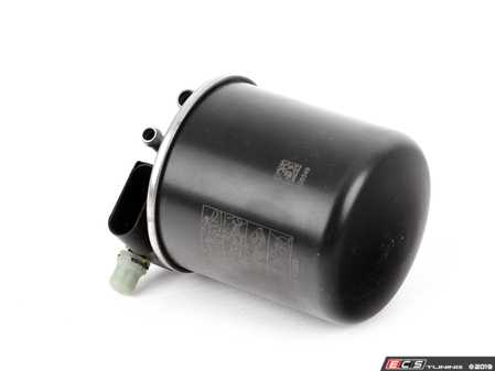 ES#3677739 - WK820/14 - Fuel Filter - Keep your engine running well with a new fuel filter - Mann - Mercedes Benz
