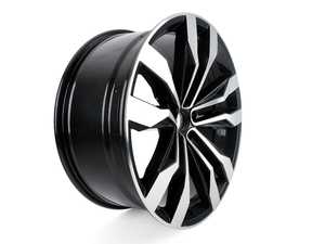 ES#3485412 - 3QF601025FNQ9 - 21" Suzuka Wheel - Priced Each - 21"x9.0" ET34 5x112 - Dark Graphite/Finely Turned - Genuine Volkswagen Audi - Volkswagen