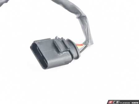 ES#3678753 - 06L906262G - Front Oxygen Sensor - Priced Each - Keep your engine running efficiently - Genuine Volkswagen Audi - Audi