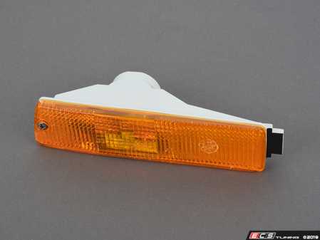 ES#3146480 - 165953155C - VOA L T/SIGNAL LENS - ULO - 