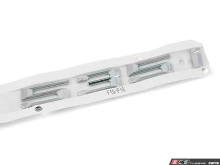 ES#1903116 - 51147219540 - Emblem - "535i" for Trunk Lid - Genuine BMW - BMW