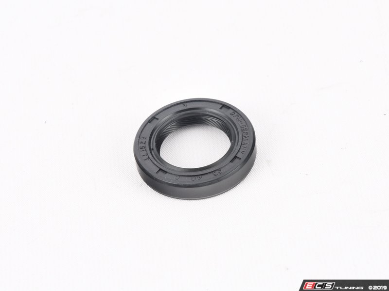 CRP 012311113B Transmission Main Shaft Seal (NO LONGER AVAILABLE)