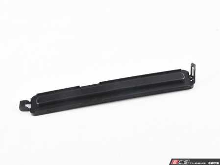 ES#2087517 - 7P1820955 - Cabin Filter Cover - Provides seating for the cabin air filter - Genuine Volkswagen Audi - Volkswagen