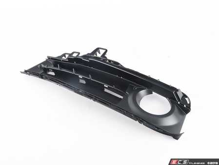 ES#2994268 - 51117396885 - CLOSED GRID, LEFT - Genuine BMW - BMW