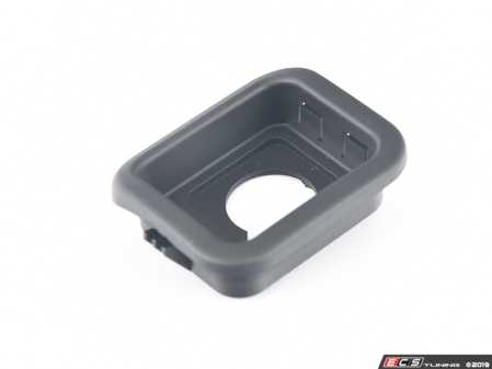 ES#122741 - 51477044490 - SOCKET MOUNT - Genuine BMW - BMW
