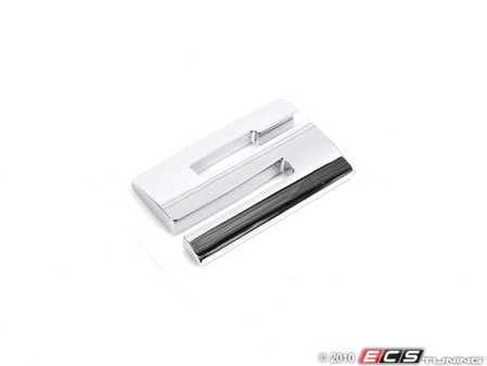 ES#79187 - 51142693189 - 5 trunk emblem - Replacement trunk emblem for your M5 - Genuine BMW - BMW