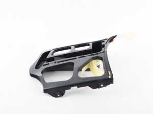 ES#514461 - 51127202670 - GUIDE FOR BUMPER, SI - Genuine BMW - BMW