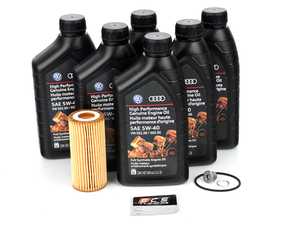 ES#2739820 - 06k115562SVCKT - Oil Service Kit  - Includes Genuine oil filter and Genuine oil - Genuine Volkswagen Audi - Volkswagen