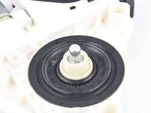 ES#2522594 - 5K0959701JZ02 - Window Motor - Left - Get the window in your Volkswagen working properly again - Genuine Volkswagen Audi - Volkswagen