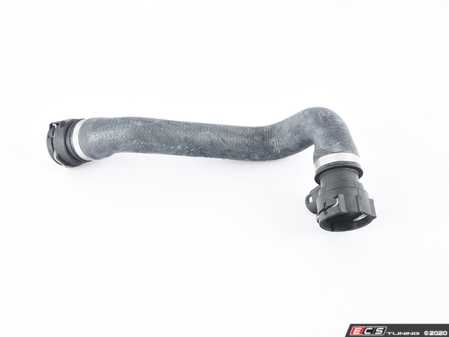 ES#2879543 - 11531436408 - E46 Radiator Hose - Radiator to Thermostat with Temperature Sensor Fitting - Retains OEM fitment with superior looks and durability. Connectors included! - Vaico - BMW