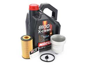 ES#2784763 - 20TPRMKTOILKT2 - Oil Service Kit - With Magnetic Drain Plug & Silver Aluminum Oil Filter Housing - Includes Motul 5w-40 oil, filter, magnetic drain plug, and aluminum filter housing - Assembled By ECS - Audi Volkswagen