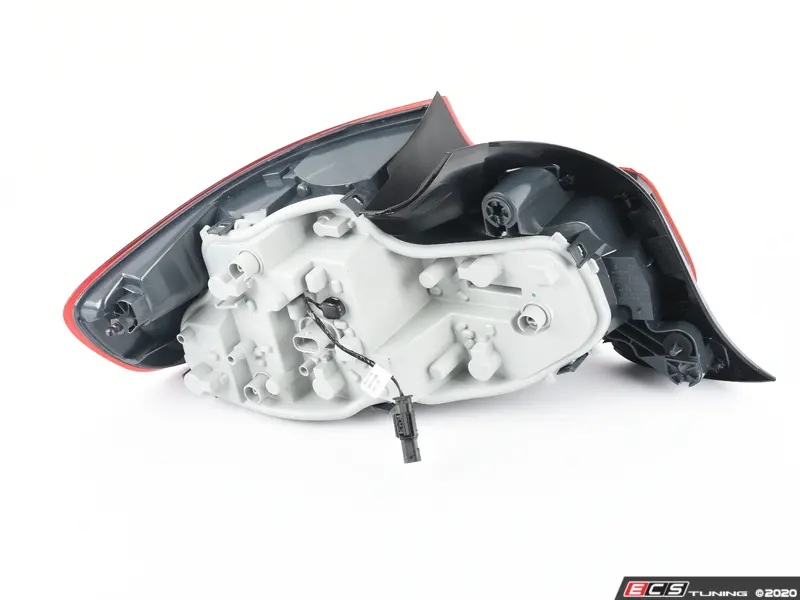 naa*❃ページ New Genuine BMW Tail Light Right 632010 OE 63217273428 | eBay
