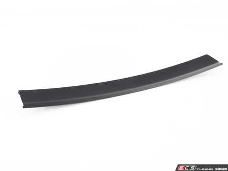 ES#95065 - 51348189280 - RR RT COVER - Genuine BMW - BMW