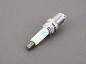 ES#2748961 - 101905607 - Spark Plug - NGK BKR6EKUE (7892) - Iridium IX - NGK - Volkswagen