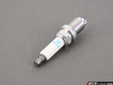 ES#2748961 - 101905607 - Spark Plug - NGK BKR6EKUE (7892) - Iridium IX - NGK - Volkswagen