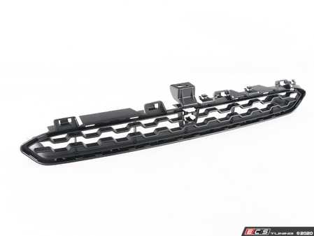 ES#2832989 - 51118060891 - GRILL, ICAM, CENTER UPPER, O - Genuine BMW - BMW