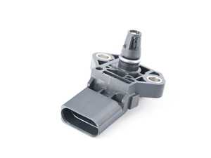ES#4070066 - 04E906051 - Charge Air Pressure (MAP) Sensor - Detects pressure of charged air in the turbo outlet pipe - Bosch - Volkswagen