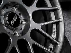 ES#4056208 - ARC8R179535AKT - 17" APEX ARC-8R Square Wheel Set - Anthracite - (NO LONGER AVAILABLE) - The APEX forged ARC-8R is a significant step forward. Now lighter and stronger than the original flow formed version and with completely redesigned barrel profiles that clear big brakes. 17x9.5 ET35 72.5CB. - APEX Wheels - 