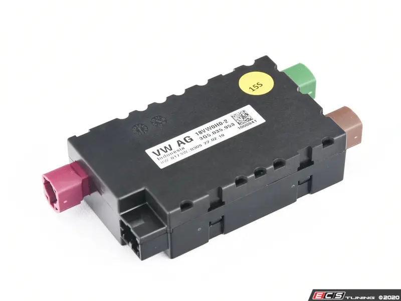 Genuine Volkswagen Audi - 3G5035953 - USB HUB (3G5 035 953)