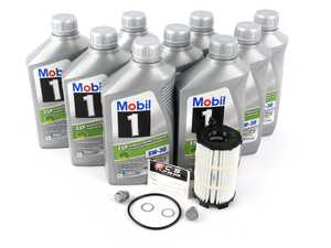 ES#3984377 - p0103469ktKT - Oil Change Kit (5W-30) - Includes 9 liters of Mobil 1 504.00 / 507.00 / (5w-30), filter, drain plug with sealing washer, and oil sticker to refresh your Audi R8 V10! - Assembled By ECS - Audi
