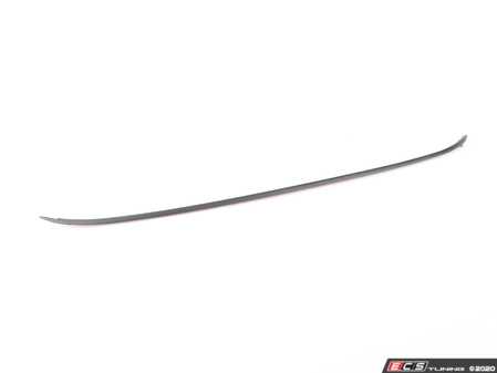 ES#3342349 - 99750461202 - Rear Center Panel Gasket - Located between the hatch glass and the center brake light panel - Genuine Porsche - Porsche