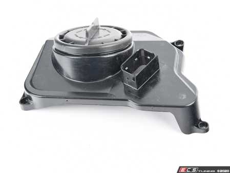 ES#172817 - 63126928211 - E53 X5 Low Beam Cover Cap - Left - Located on the back of the headlight assembly - Genuine BMW - BMW