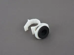 PIPE CLIP