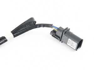 ES#3627543 - 06M906265A - Front Oxygen Sensor  - Keep your engine running efficiently - Genuine Volkswagen Audi - Audi