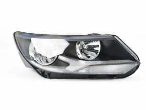 ES#2913338 - 5N0941006C - Halogen Headlight - Right - Standard factory replacement for passenger's side - Genuine Volkswagen Audi - Volkswagen
