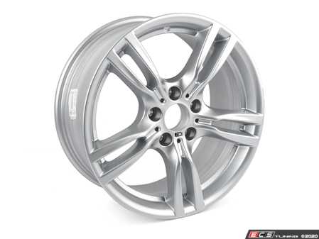 ES#2584129 - 36117845880 - Bmw Light Alloy Wheel M Star-Spoke 400 - 18'' - Genuine BMW - BMW