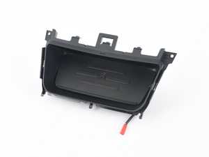 ES#4164495 - IDKBMWE8XWT - E8x Wireless Device Charging Unit - Pre-Installed In Center Console Tray - Seamless Wireless charging in your BMW! No wire cutting or splicing required. Preinstalled in a center console storage tray for ease of installation. - Induktiv - BMW