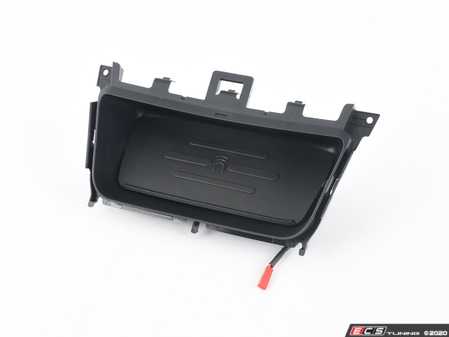 ES#4164495 - IDKBMWE8XWT - E8x Wireless Device Charging Unit - Pre-Installed In Center Console Tray - Seamless Wireless charging in your BMW! No wire cutting or splicing required. Preinstalled in a center console storage tray for ease of installation. - Induktiv - BMW