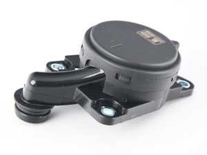 ES#3430643 - 6420102091 - Crankcase Vent Valve - Also known as a PCV valve - Hamburg Tech - Mercedes Benz