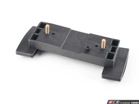 ES#2880770 - 1408800230 - Mounting Bracket, bumper - Vaico - Mercedes Benz