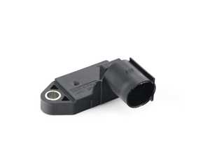 ES#3522209 - 5G0698459 - Brake Light Switch - Hall sensor found on the master cylinder which informs the computer to illuminate the brake lights - Vemo - Audi Volkswagen