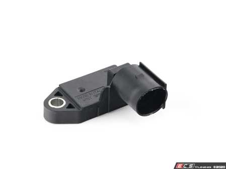 ES#3522209 - 5G0698459 - Brake Light Switch - Hall sensor found on the master cylinder which informs the computer to illuminate the brake lights - Vemo - Audi Volkswagen