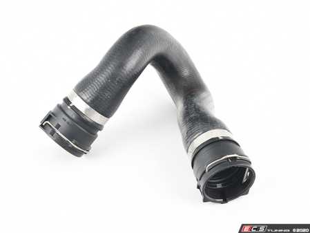 ES#4039639 - 8K0121101J - Upper Radiator Hose - Connects the upper radiator port to the hard water tube - Vaico - Audi