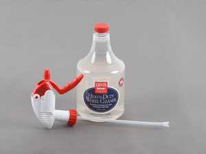ES#3035215 - 11026 - Griot's Garage Heavy-Duty Wheel Cleaner - 35oz - If you go a little too long between washings or you drive a vehicle with brakes that blacken your wheels, here's some much-needed help. - Griot's - Audi BMW Volkswagen Mercedes Benz MINI Porsche