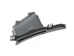 ES#2713965 - 51747293730 - F34 Air Duct - Side - Inner Right - Genuine BMW - BMW