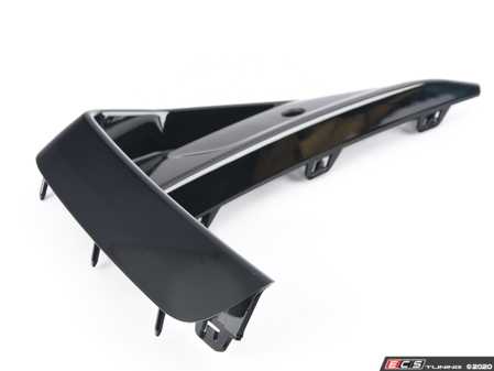 ES#4187781 - 51118083308 - Front Air Duct - Right - Genuine BMW - BMW
