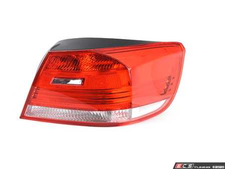 ES#3146647 - 63217162302 - E93 Taillight for Fender - Outside tail light on the body frame - ULO - BMW