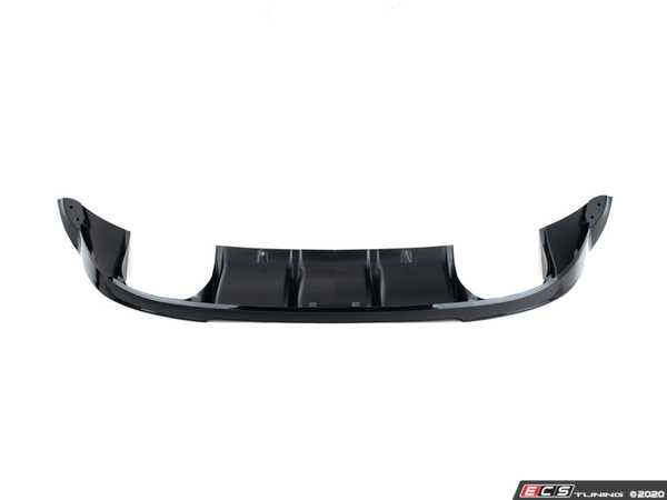 ECS - 027992ecs01KT - MK7.5 Golf R Gloss Black Rear Diffuser