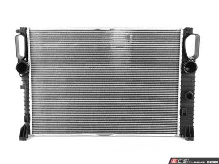 ES#4028228 - 2115003202 - Radiator - Ensure proper cooling for your engine with a new radiator - Valeo - Mercedes Benz