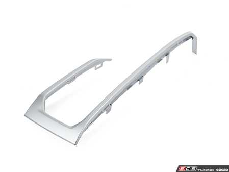 ES#4187225 - 51117449692 - CHROME STRIP, RIGHT - Genuine BMW - BMW