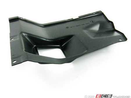 ES#127918 - 51711962768 - E30 Lower Fender Liner W / Air Duct - Right - Does not include any duct work - Genuine BMW - BMW