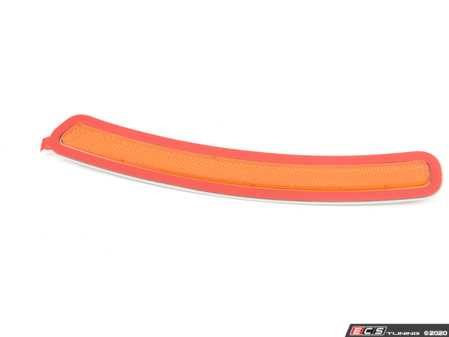 ES#4209292 - 63147437082 - SIDE MARKER REFLECTOR RIGHT - Genuine BMW - BMW